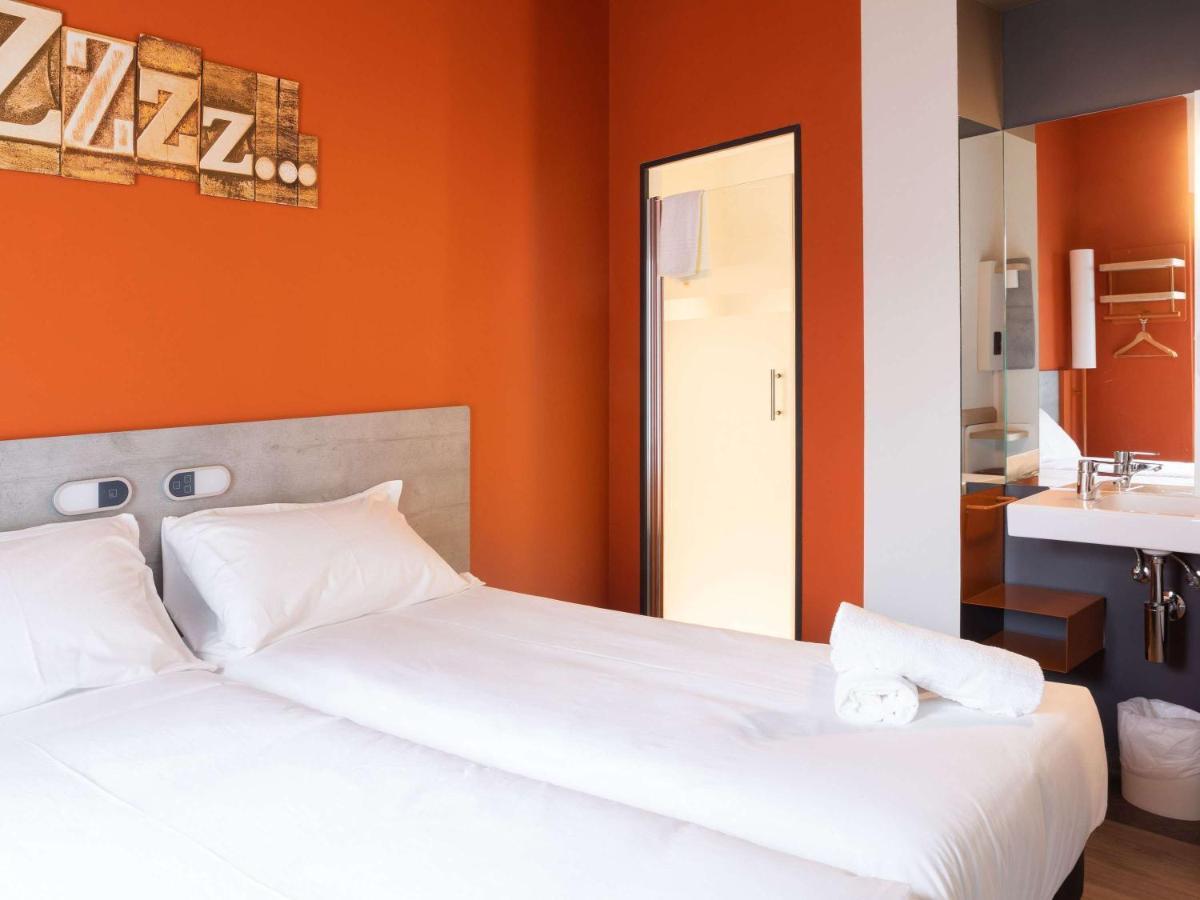 Ibis Budget Madrid Aeropuerto Экстерьер фото