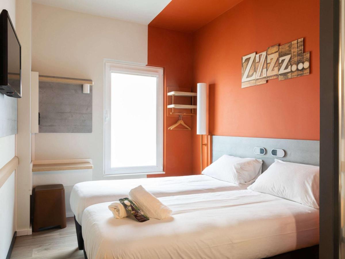 Ibis Budget Madrid Aeropuerto Экстерьер фото