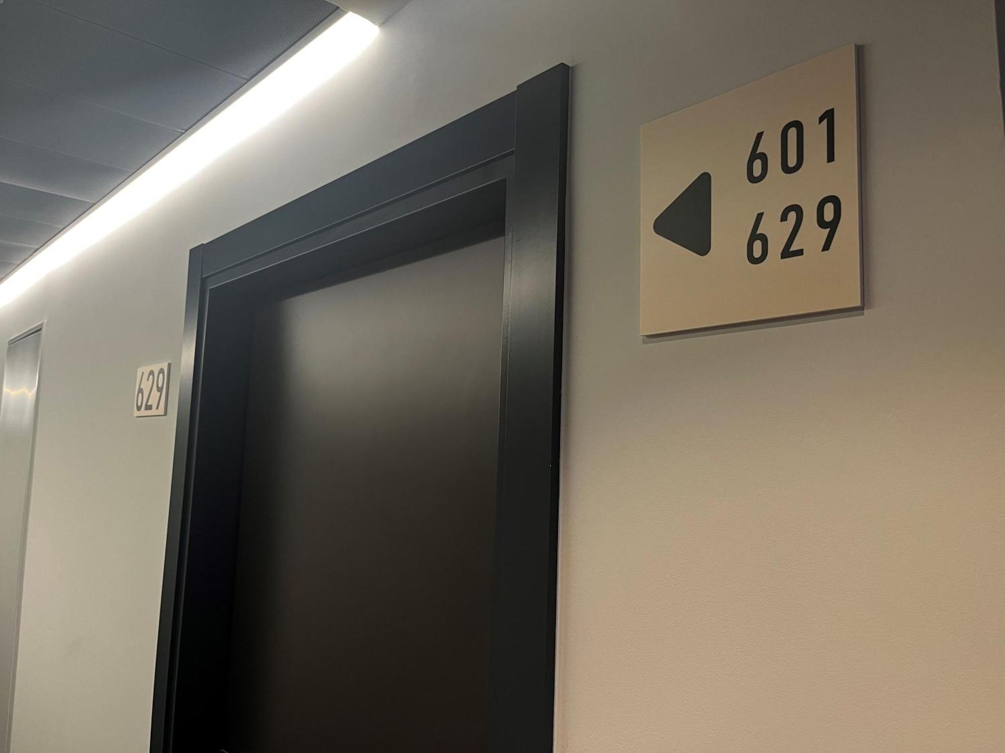 Ibis Budget Madrid Aeropuerto Экстерьер фото