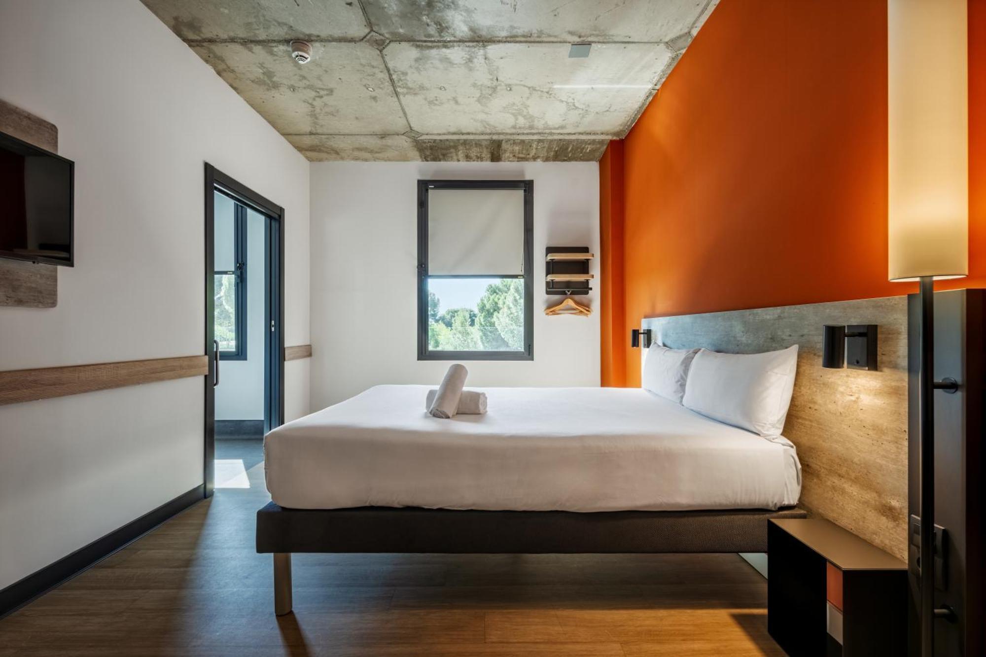 Ibis Budget Madrid Aeropuerto Экстерьер фото