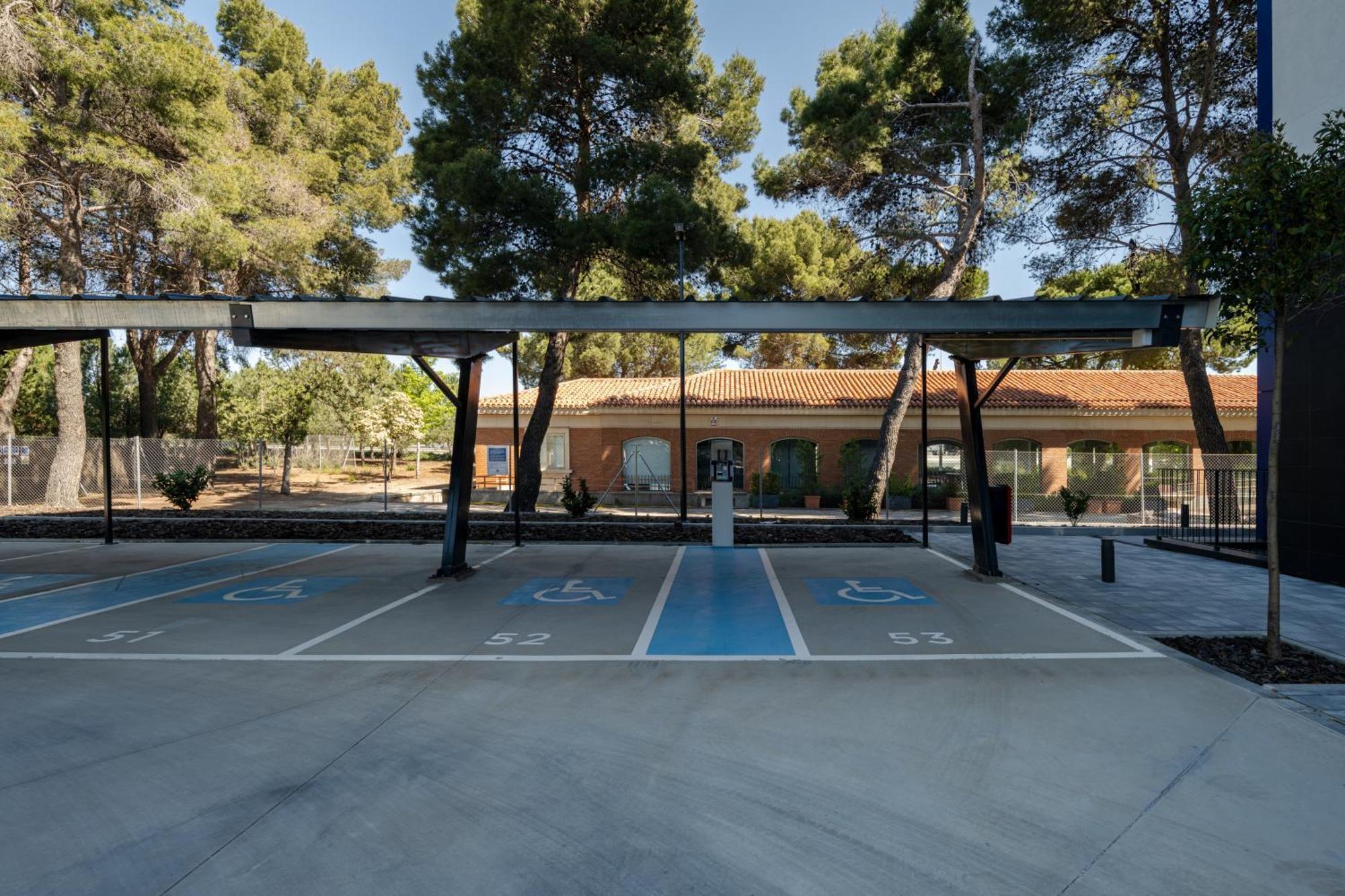 Ibis Budget Madrid Aeropuerto Экстерьер фото