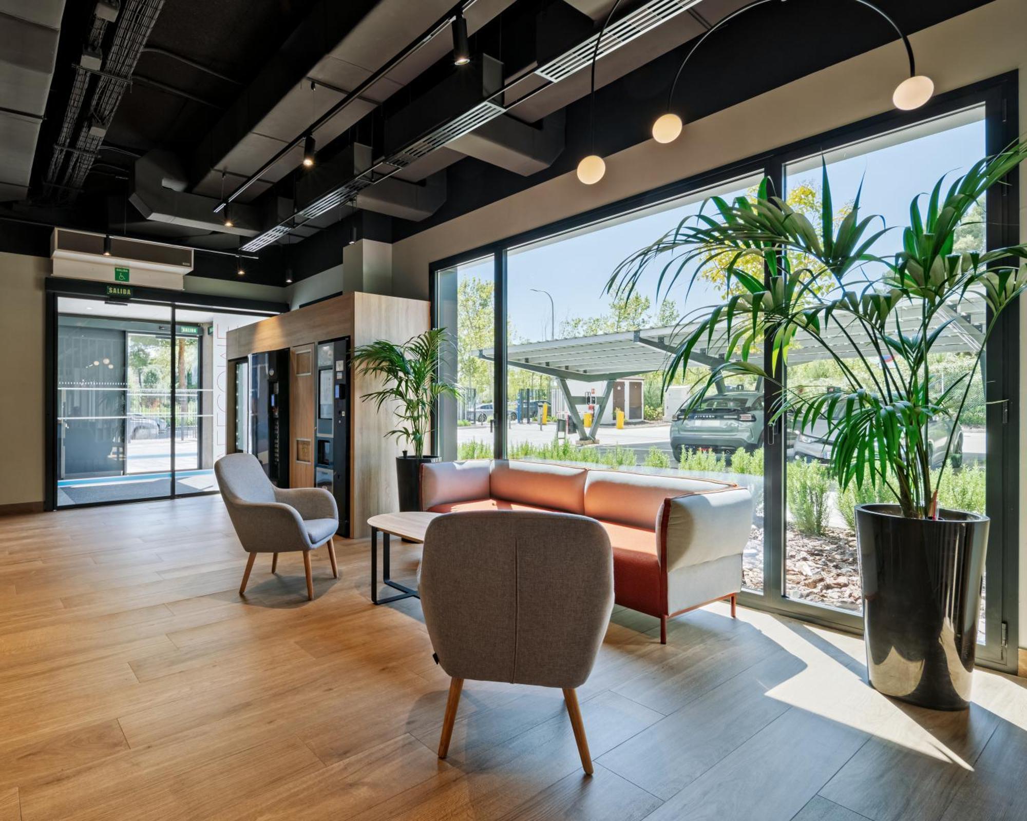Ibis Budget Madrid Aeropuerto Экстерьер фото