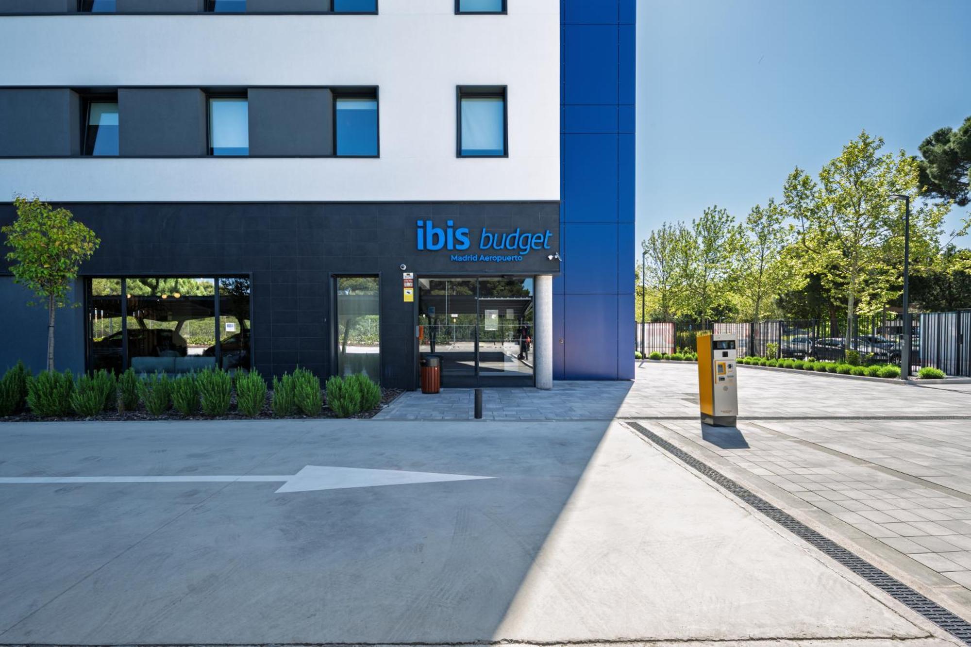 Ibis Budget Madrid Aeropuerto Экстерьер фото