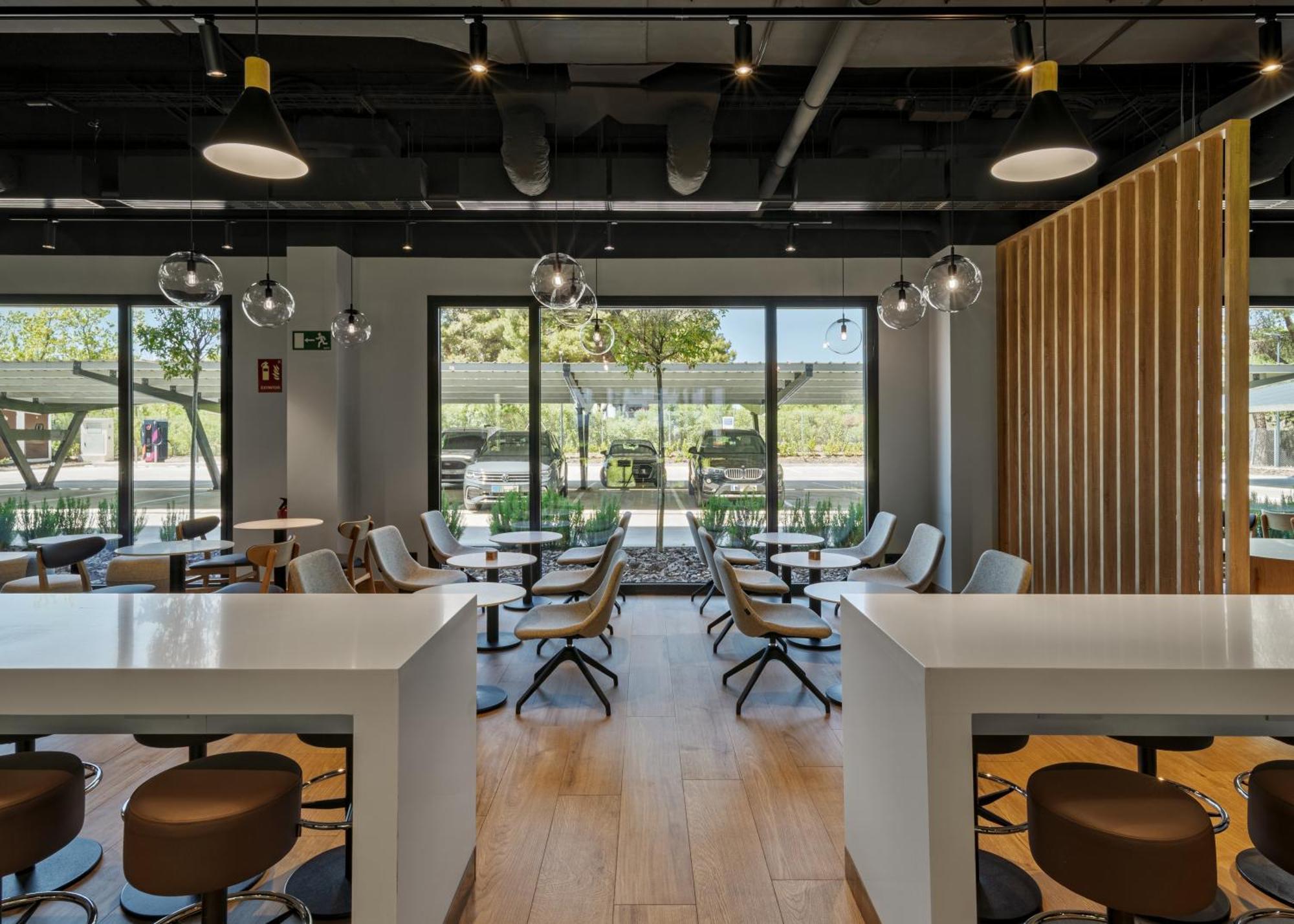 Ibis Budget Madrid Aeropuerto Экстерьер фото